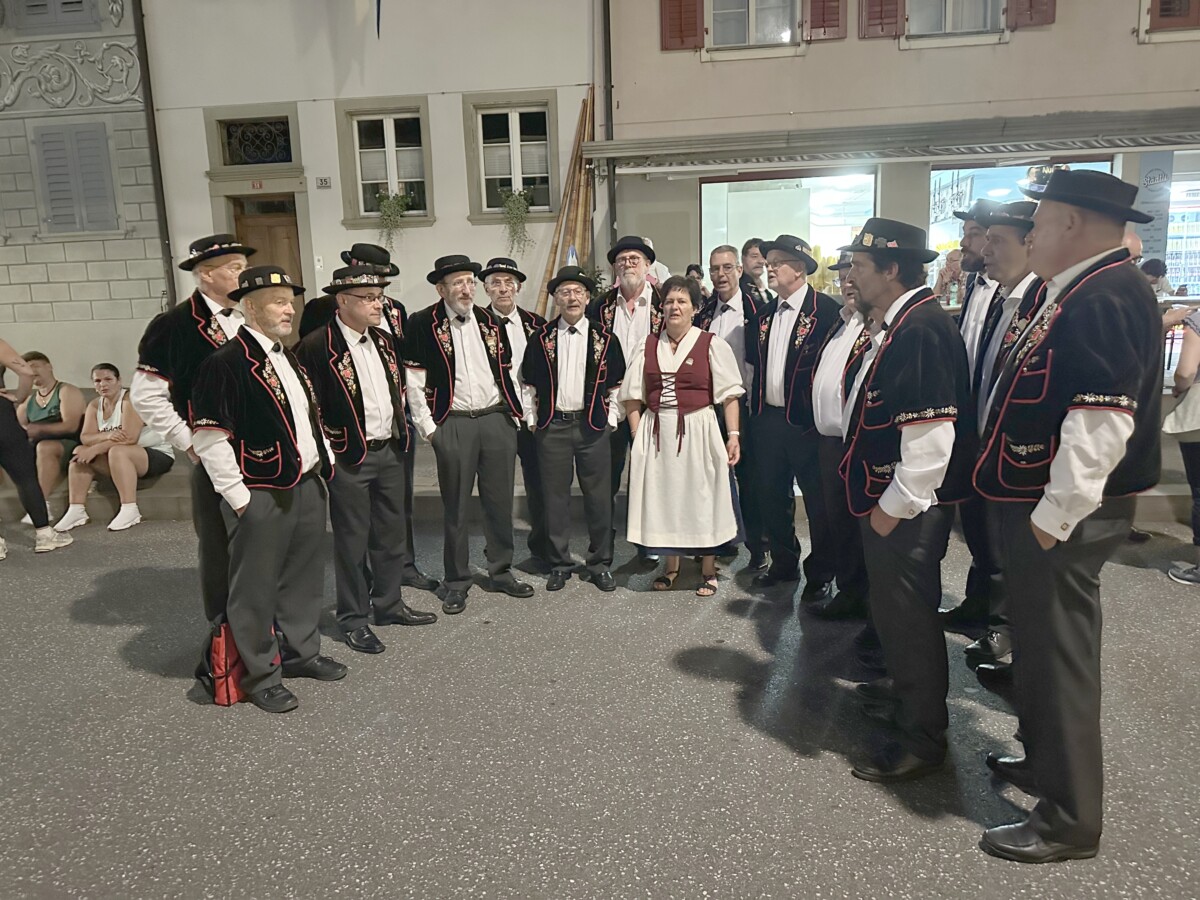 Singen_in_Sempach_02_gut